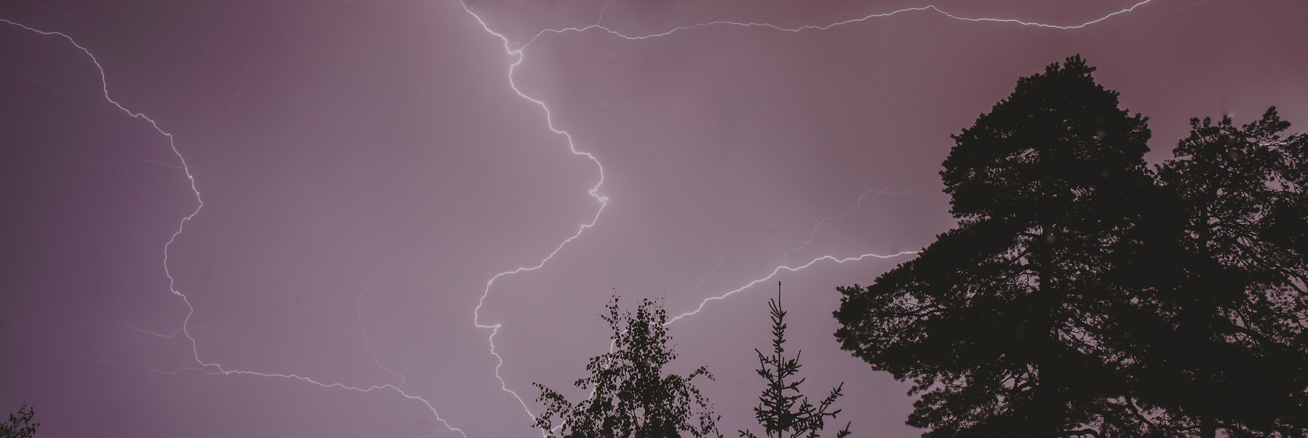 Vinkkejä ukkosen kuvaamiseen // Taking photos of lightning