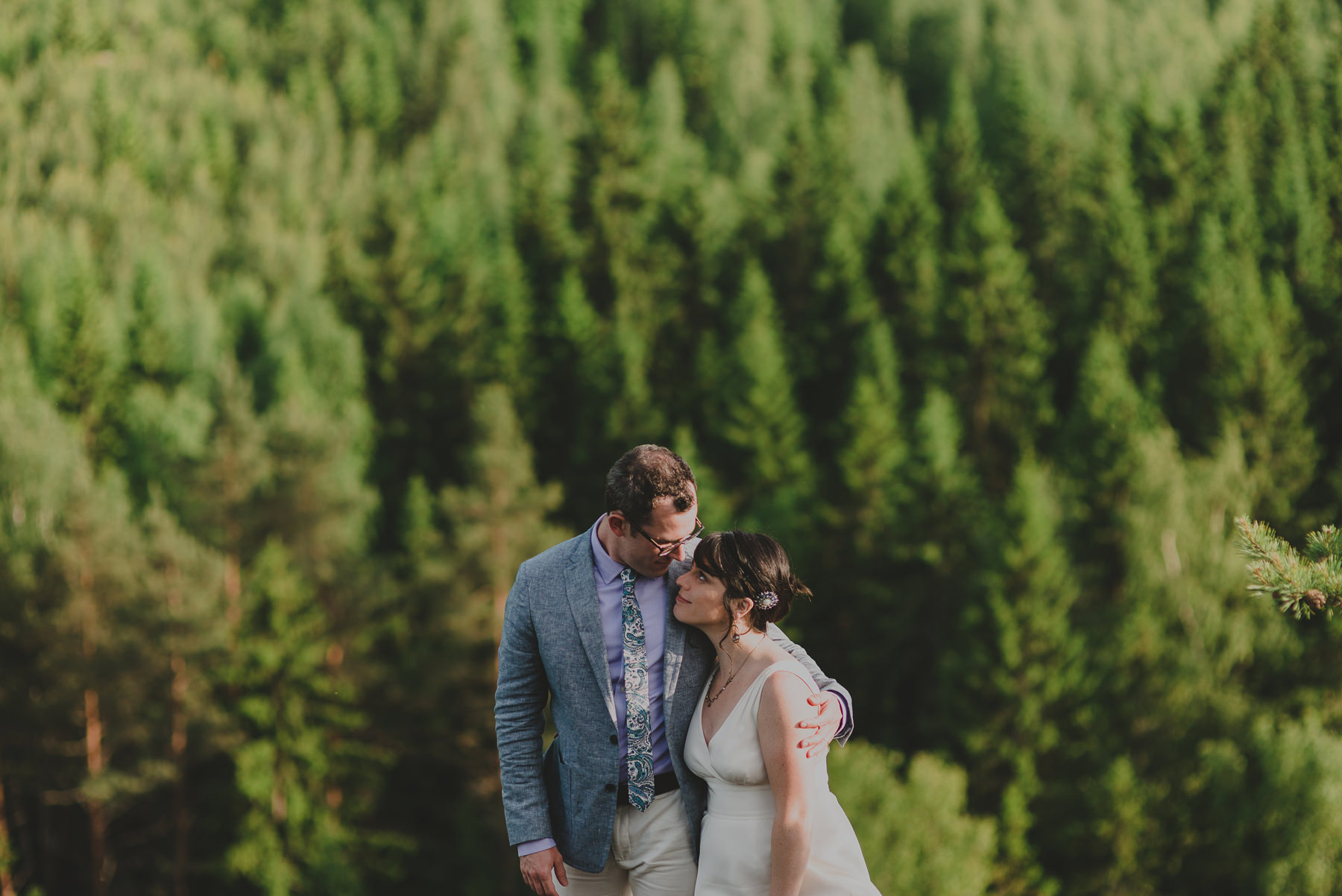 Adventure elopement photographer Finland