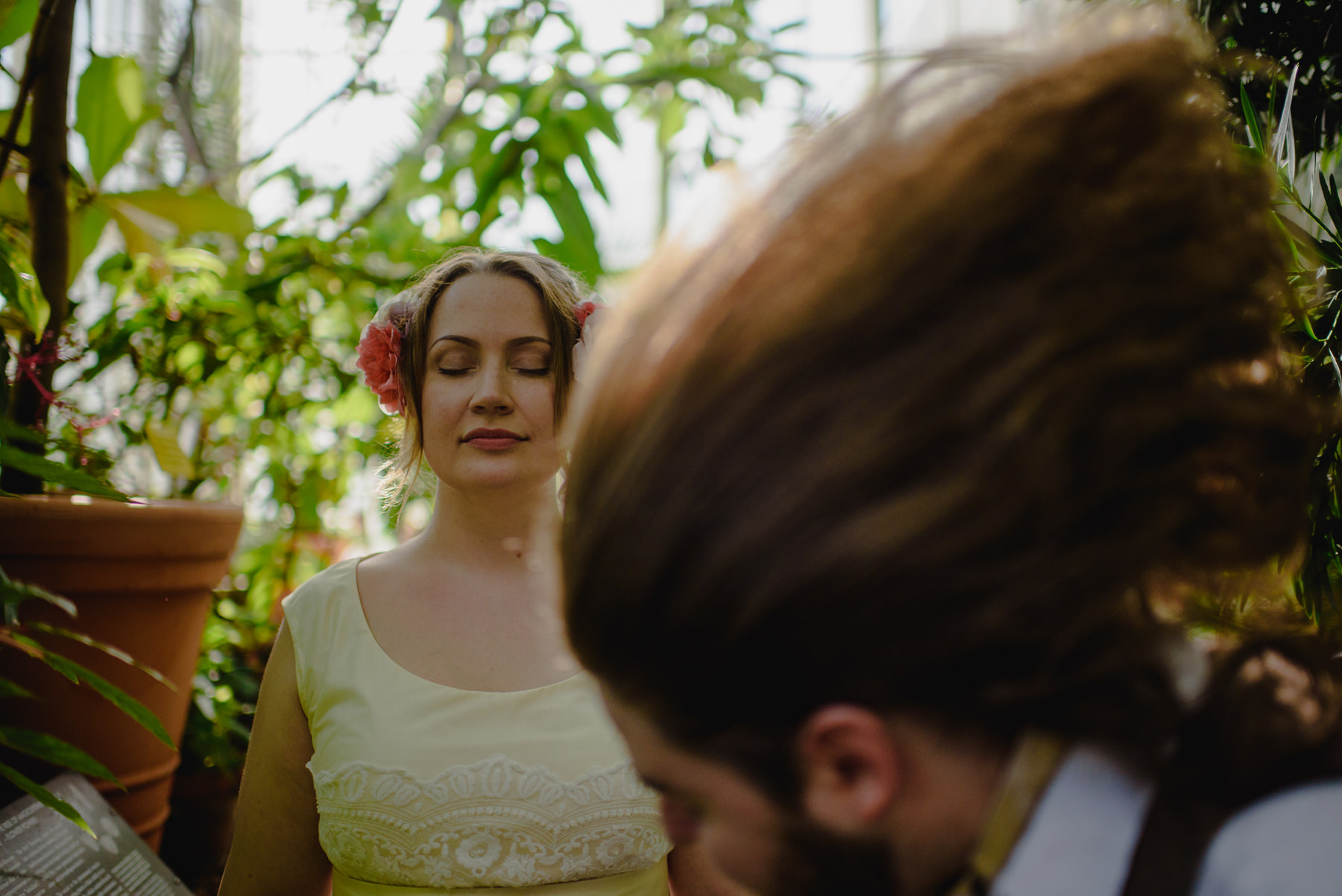 Greenhouse Wedding Häät Kaisaniemen Kasvitieteellisessä Puutarhassa